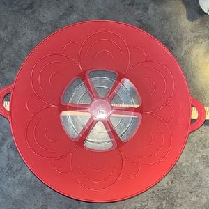 Pampered Chef Large Boil-Over No More